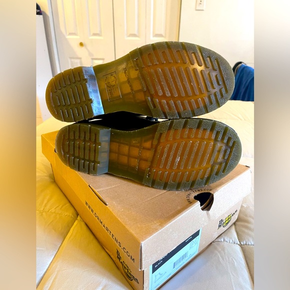 Dr Martens 1460 Boots Women’s Size 8 - Picture 3 of 4